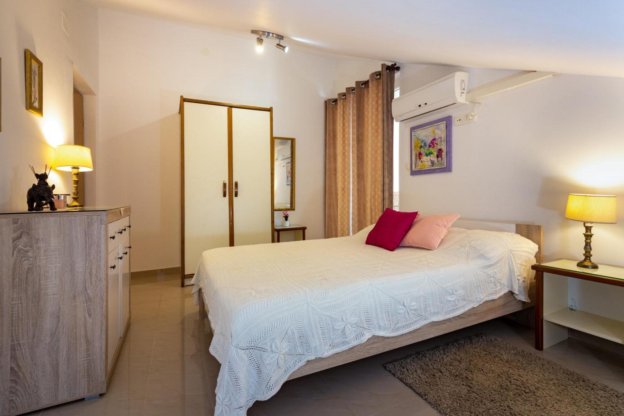 Song Guest house